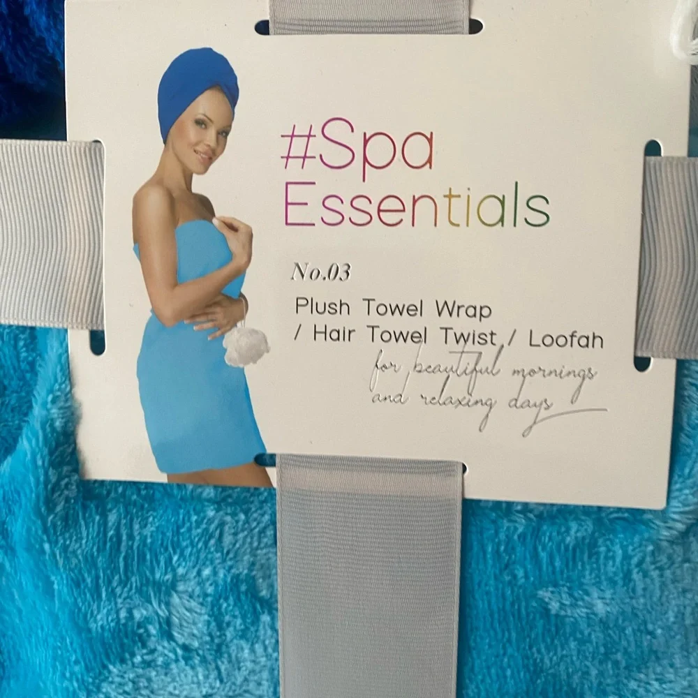 NEW Spa Essentials Blue Hair Towel, Towel Wrap, and Loofah Set
